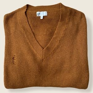 Mira Distressed V Neck Sweater in Rust
